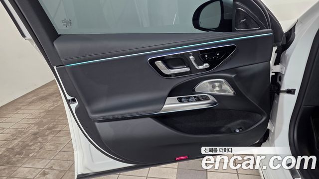 Mercedes-Benz E-Class (W214) E300 4MATIC AMG Line 2025 — фото 19