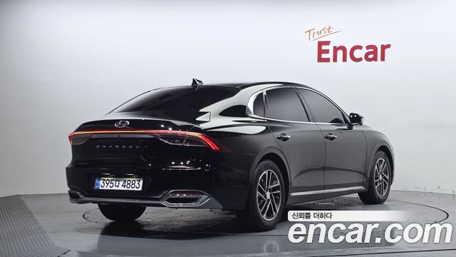 Hyundai Grandeur (IG) 2.5 Premium 2022 — фото 2