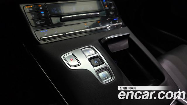 Hyundai Grandeur (IG) 2.5 Premium 2022 — фото 9