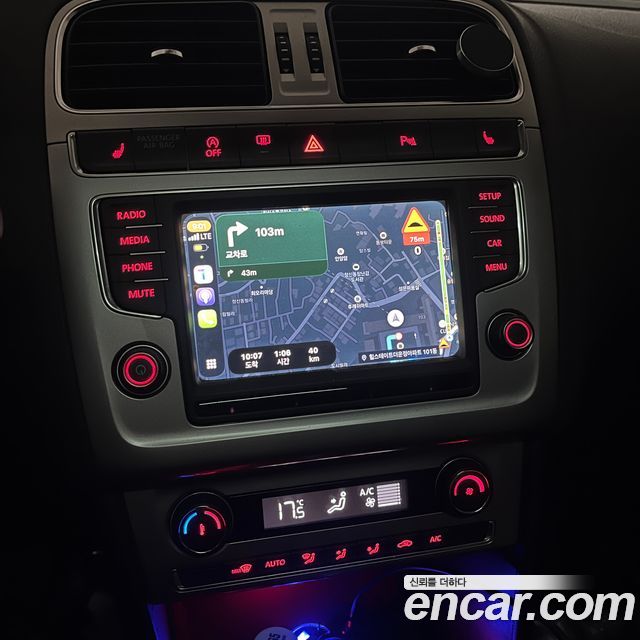 Volkswagen Polo 1.4 TDI R-Line Premium 5th 2016 — фото 10