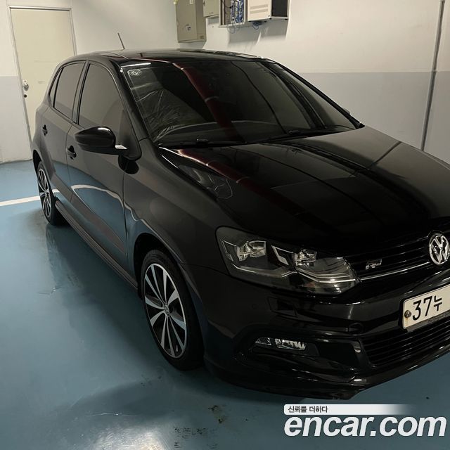 Volkswagen Polo 1.4 TDI R-Line Premium 5th 2016 — фото 18