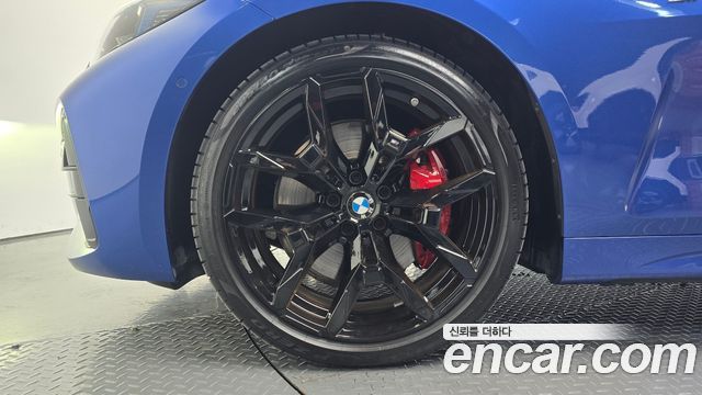 BMW 4 Series (G22) 420i M Sport Pro Convertible 2025 — фото 5