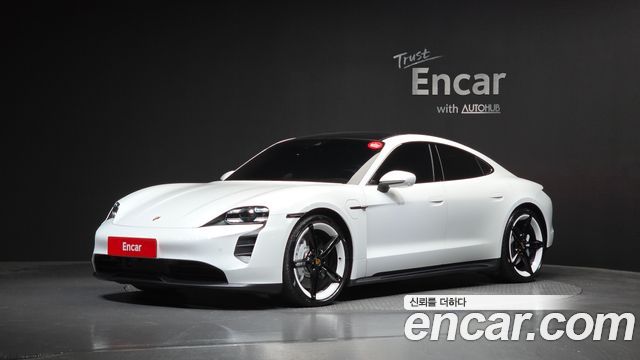 Porsche Taycan GTS
