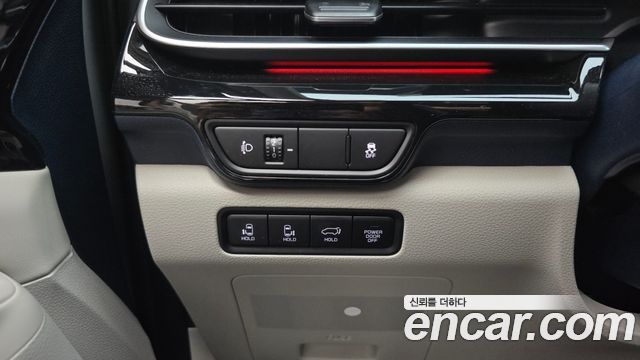 Kia Carnival (IV) HEV 7seater Gravity 2025 — фото 34
