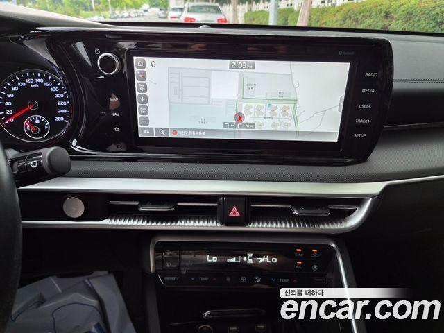 Kia K5 (III) 2.0 Prestige 2022 — фото 17