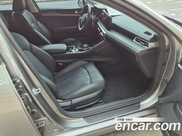 Kia K5 (III) 2.0 Prestige 2022 — фото 23