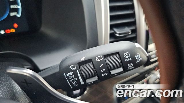 KG Mobility (SsangYong) Rexton Diesel 2.2 4WD Signature 2023 — фото 36
