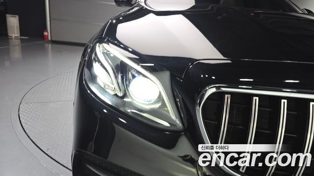 Mercedes-Benz E-Class (W213) E53 AMG 4MATIC+ 2019 — фото 22