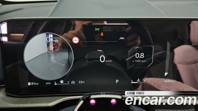Kia Sportage (V) Gasoline 1.6 Turbo 2WD Signature 2026 — фото 8