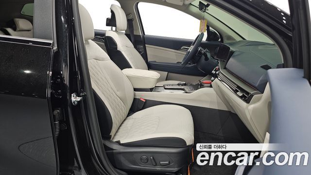 Kia Sportage (V) Gasoline 1.6 Turbo 2WD Signature 2026 — фото 10
