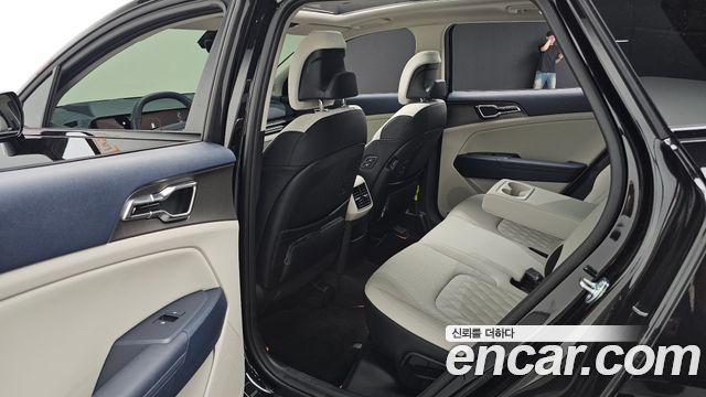Kia Sportage (V) Gasoline 1.6 Turbo 2WD Signature 2026 — фото 12