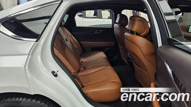 Genesis G80 (RG3) Gasoline 2.5 Turbo AWD 2022 — фото 12