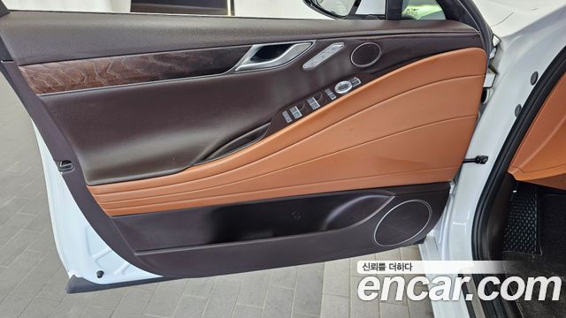 Genesis G80 (RG3) Gasoline 2.5 Turbo AWD 2022 — фото 24