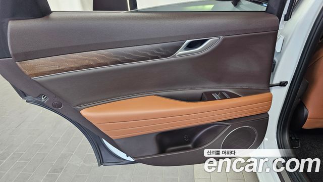 Genesis G80 (RG3) Gasoline 2.5 Turbo AWD 2022 — фото 25