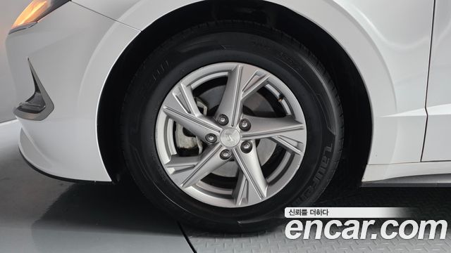 Hyundai Sonata (DN8) 2.0 LPG(rental car) Smart 2022 — фото 5