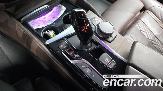 BMW 6 Series GT (G32) 620d xDrive M Sport 2020 — фото 9