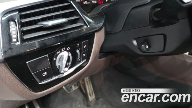 BMW 6 Series GT (G32) 620d xDrive M Sport 2020 — фото 28