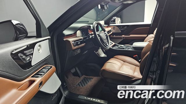 Lincoln Aviator (II) 3.0 Reserve  AWD 2023 — фото 10