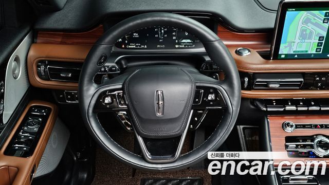 Lincoln Aviator (II) 3.0 Reserve  AWD 2023 — фото 13