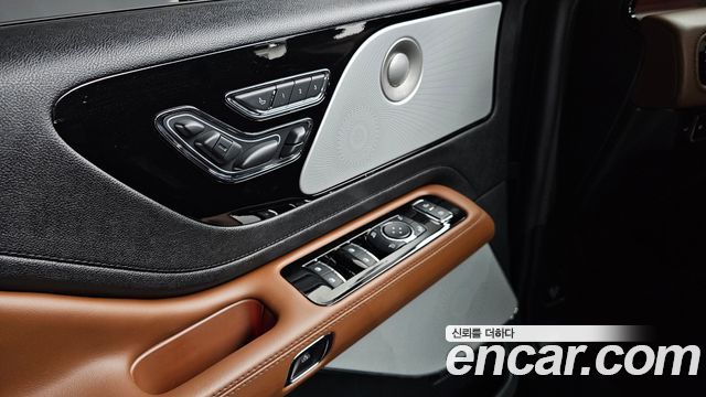 Lincoln Aviator (II) 3.0 Reserve  AWD 2023 — фото 28
