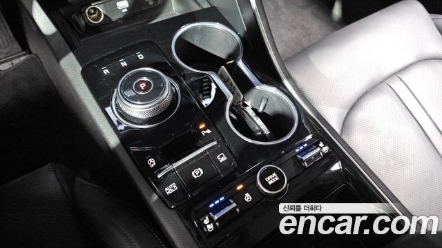 Kia K5 (III) 2.0 Prestige 2023 — фото 9