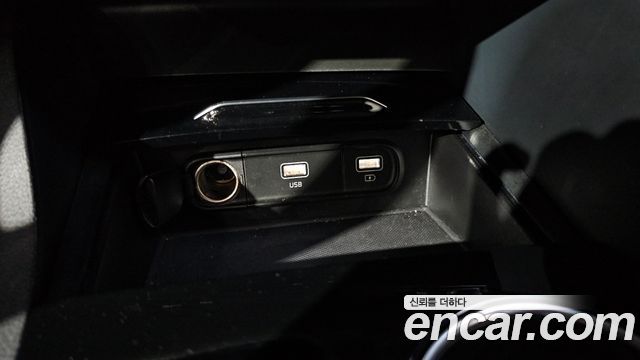 Kia K5 (III) 2.0 Prestige 2023 — фото 19