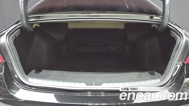 Kia K5 (III) 2.0 Prestige 2023 — фото 23