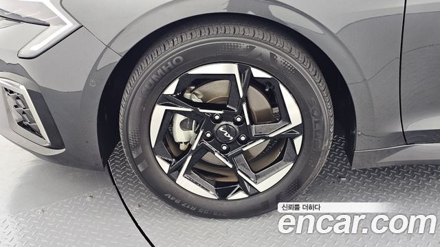 Kia K5 (III) 2.0 Noblesse 2024 — фото 5
