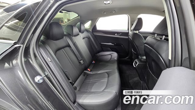Kia K5 (III) 2.0 Noblesse 2024 — фото 37