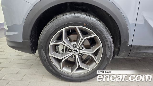 KG Mobility (SsangYong) Beautiful Korando Gasoline 1.5 2WD C7 2023 — фото 5