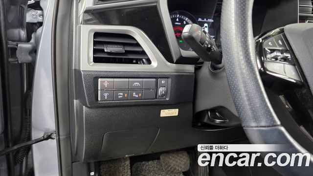 KG Mobility (SsangYong) Beautiful Korando Gasoline 1.5 2WD C7 2023 — фото 16