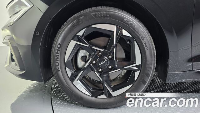 Kia K5 (III) 2.0 Noblesse 2024 — фото 5