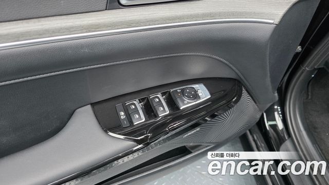 Kia K5 (III) 2.0 Noblesse 2024 — фото 20