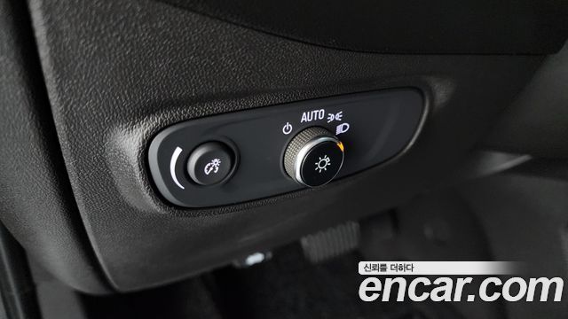 Chevrolet Next Equinox 2WD LT 2022 — фото 19