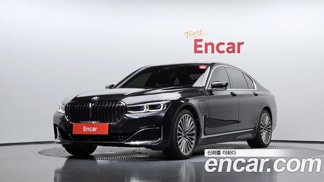 BMW 7 Series (G11) 745e iPerformance Design Pure Excellence