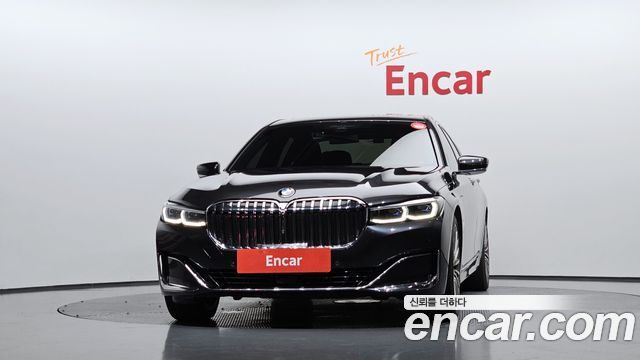 BMW 7 Series (G11) 745e iPerformance Design Pure Excellence 2020 — фото 3