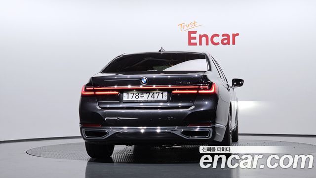 BMW 7 Series (G11) 745e iPerformance Design Pure Excellence 2020 — фото 4