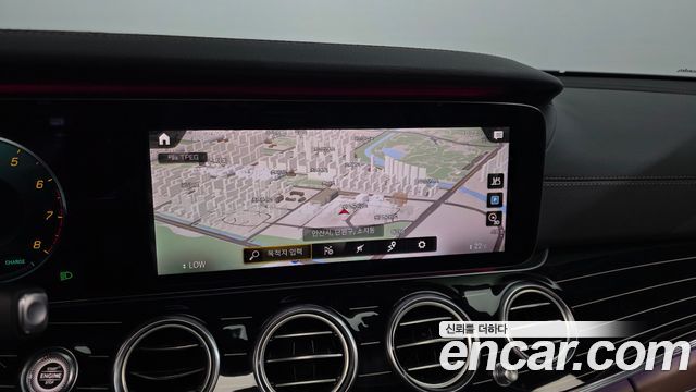 Mercedes-Benz E-Class (W213) E450 4MATIC Exclusive 2021 — фото 13