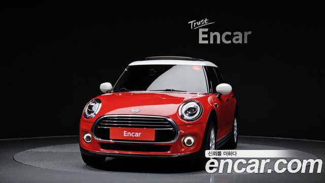 MINI Cooper 5Door HIGH 3rd 2020 — фото 3