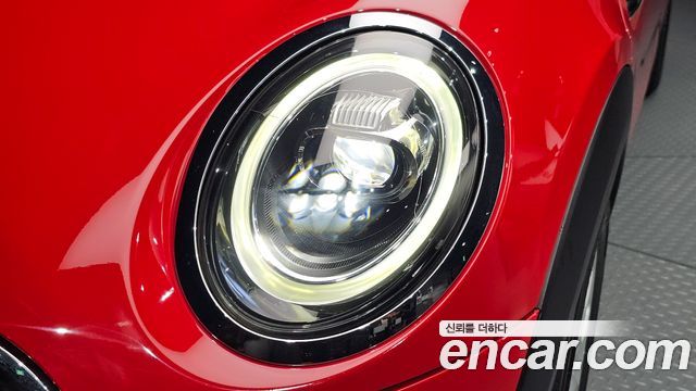 MINI Cooper 5Door HIGH 3rd 2020 — фото 22
