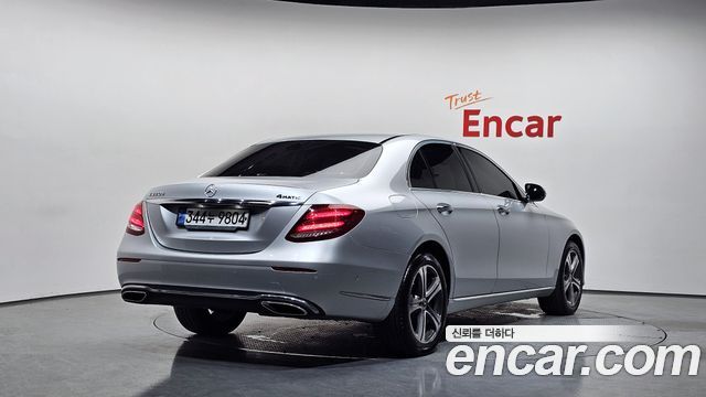 Mercedes-Benz E-Class (W213) E220d 4MATIC Exclusive 2019 — фото 2