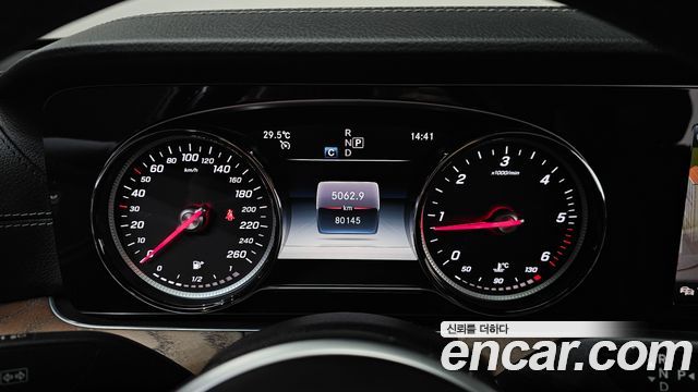 Mercedes-Benz E-Class (W213) E220d 4MATIC Exclusive 2019 — фото 8
