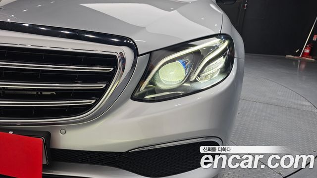 Mercedes-Benz E-Class (W213) E220d 4MATIC Exclusive 2019 — фото 22