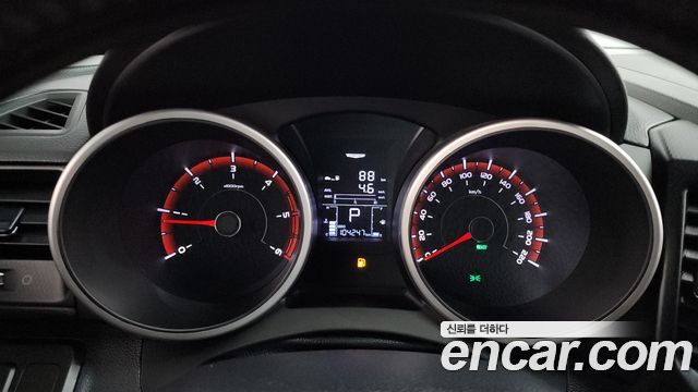 KG Mobility (SsangYong) Tivoli Air Diesel IX 2WD 2019 — фото 8