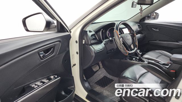 KG Mobility (SsangYong) Tivoli Air Diesel IX 2WD 2019 — фото 10