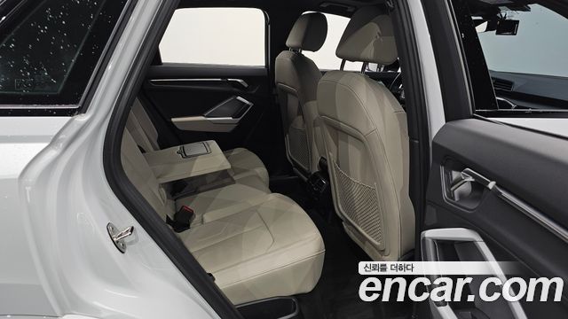 Audi Q3 (F3) 35 TDI Premium 2025 — фото 26