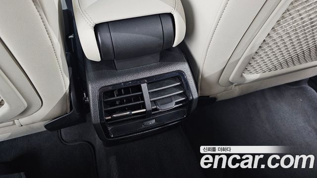 Audi Q3 (F3) 35 TDI Premium 2025 — фото 30
