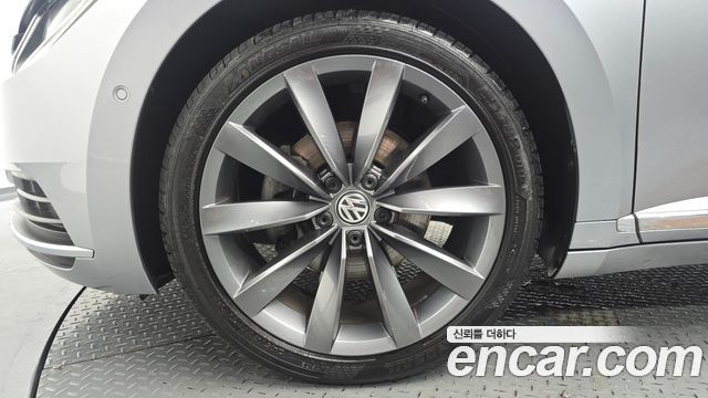 Volkswagen Arteon 2.0 TDI Prestige 2020 — фото 5