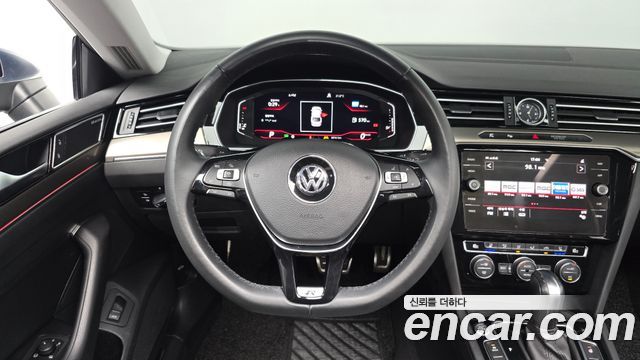 Volkswagen Arteon 2.0 TDI Prestige 2020 — фото 13