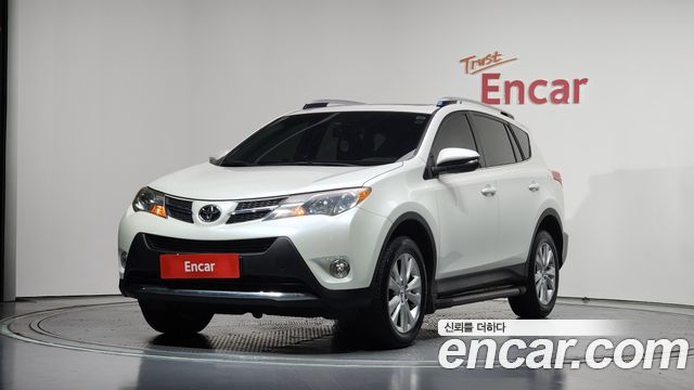 Toyota RAV4 2.5 4WD 4th 2014 — фото 1
